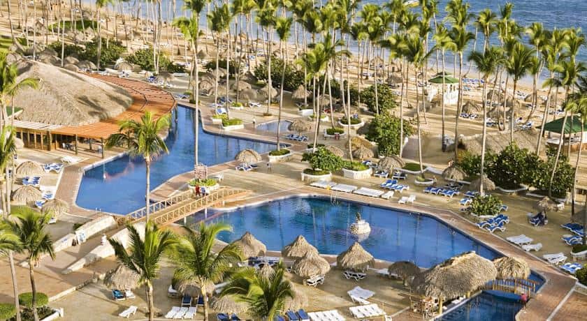 Hotel Deals: Luxury Punta Cana Resorts (up to 80% off)